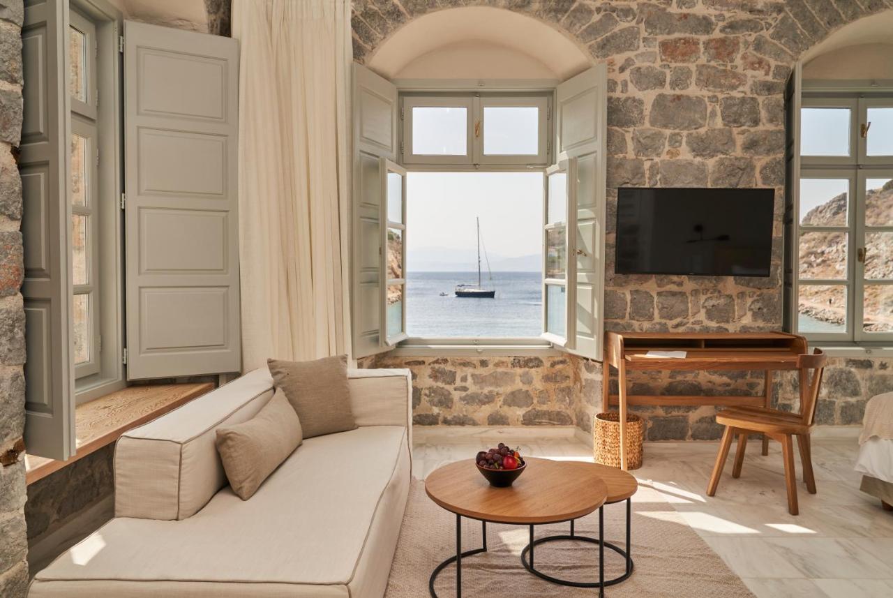 Mandraki Beach Resort Екстер'єр фото